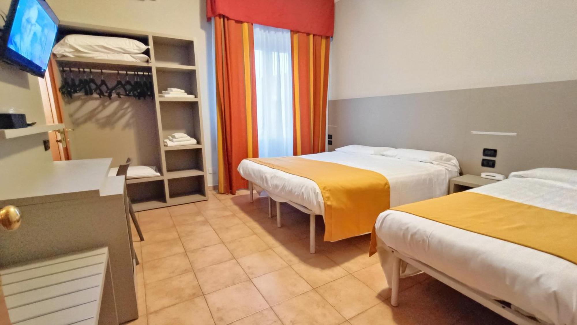 Valmarina Hotel Calenzano Luaran gambar
