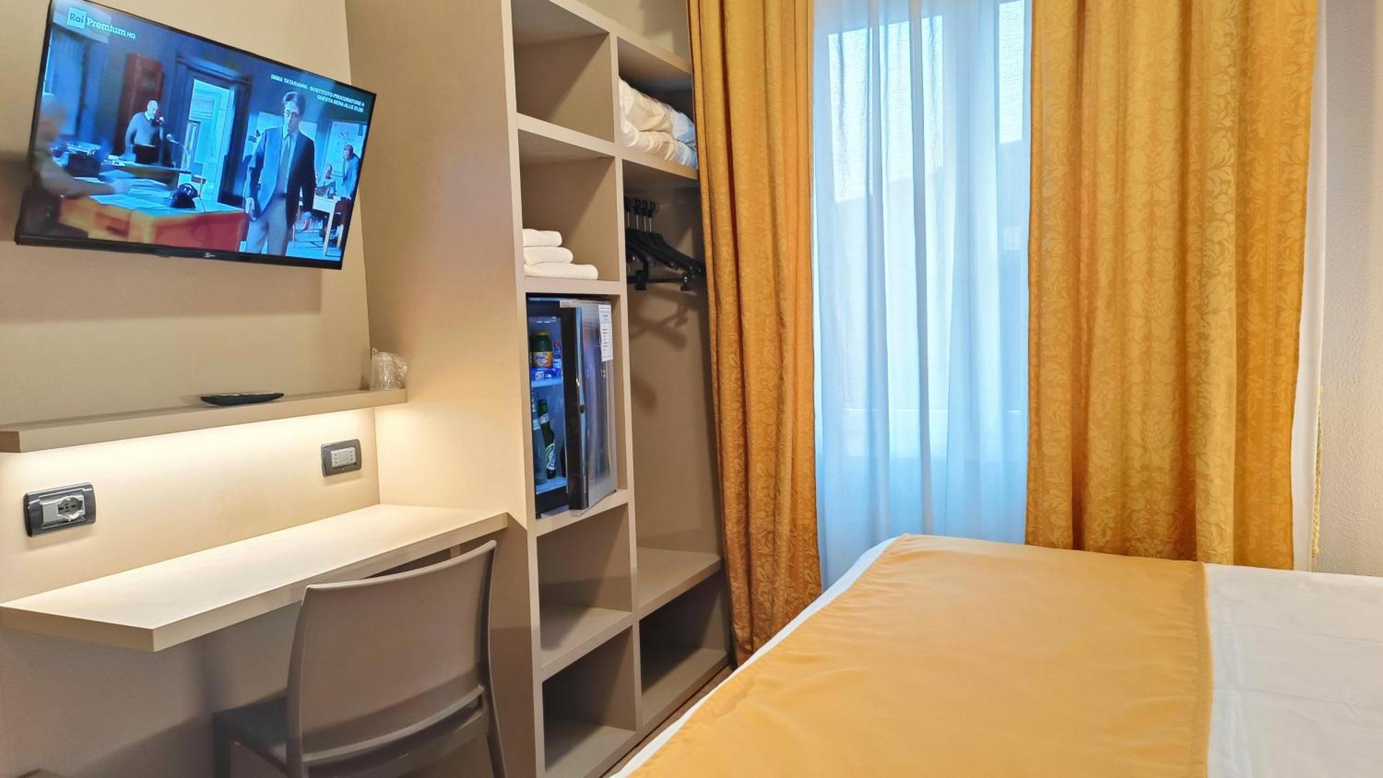Valmarina Hotel Calenzano Luaran gambar