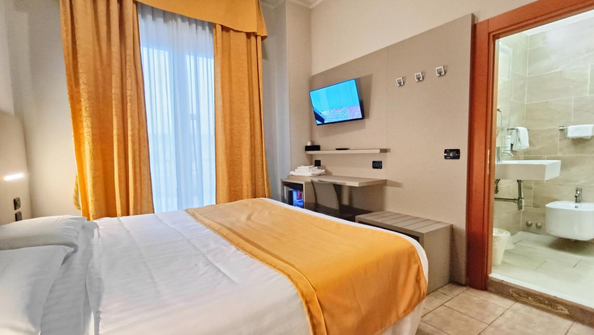 Valmarina Hotel Calenzano Luaran gambar