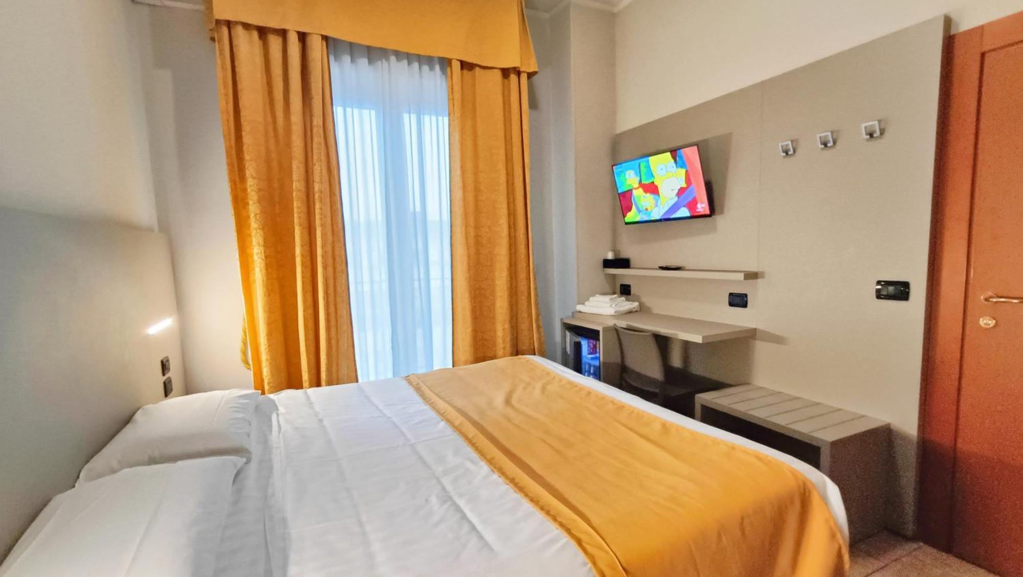 Valmarina Hotel Calenzano Luaran gambar