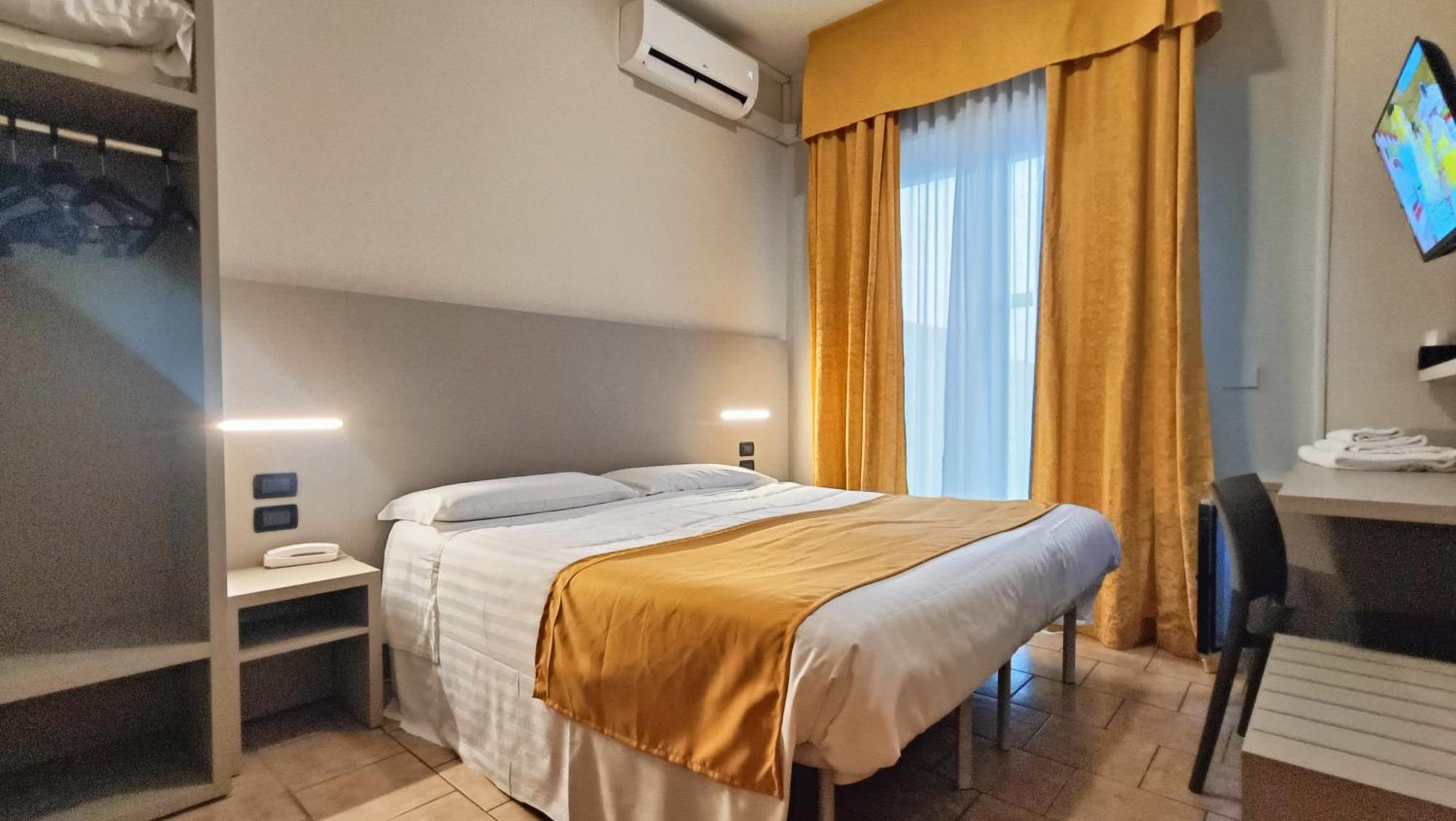 Valmarina Hotel Calenzano Luaran gambar