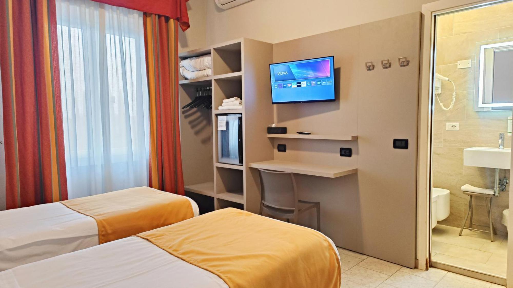Valmarina Hotel Calenzano Luaran gambar