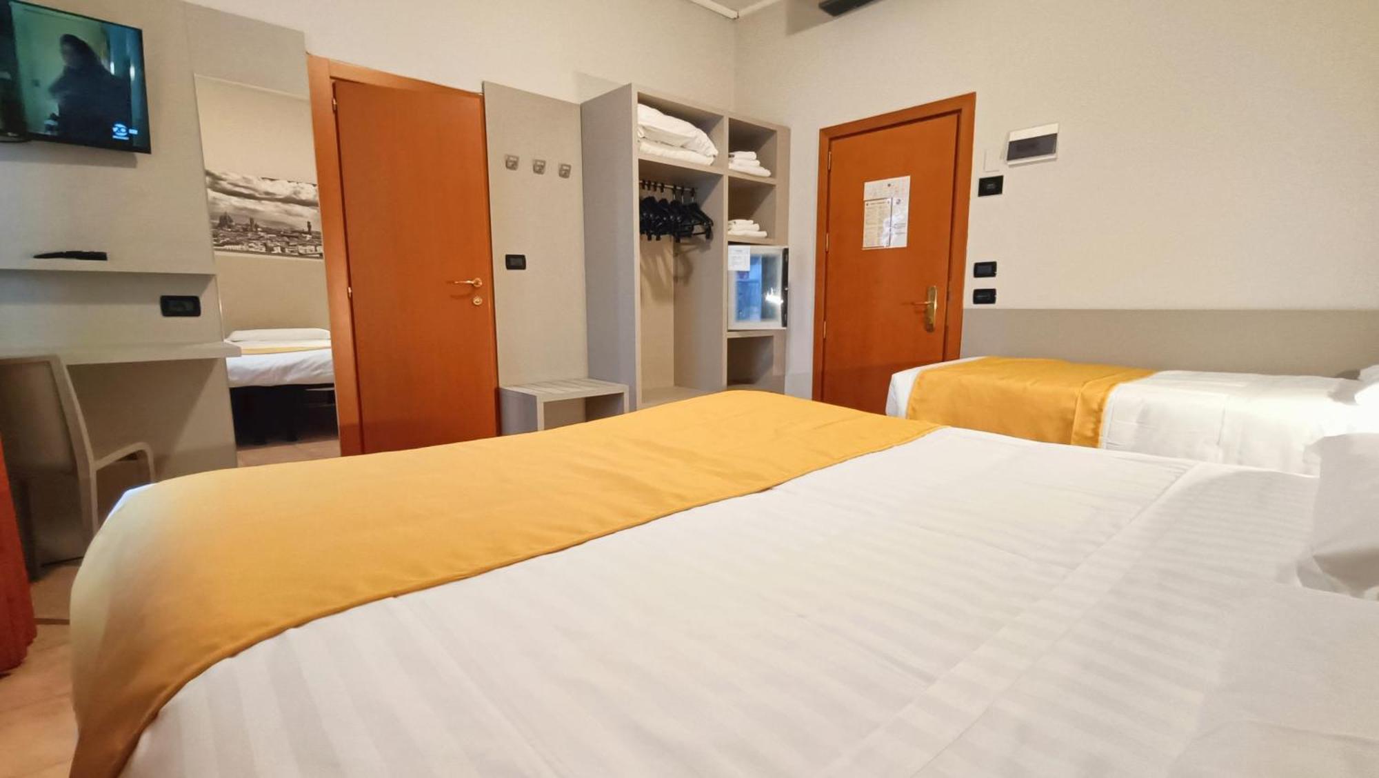 Valmarina Hotel Calenzano Luaran gambar